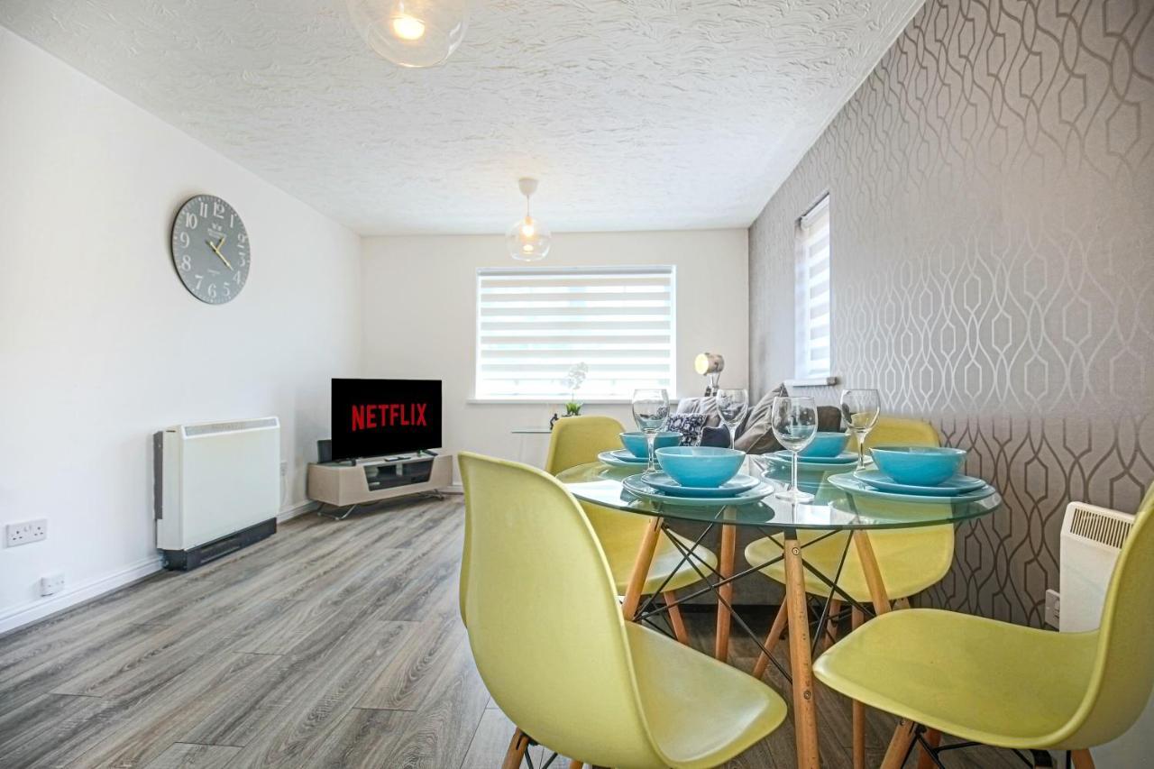 Delightful 2 Bed Apartment For Bicester Outlet Shopping By Platinum Key Properties Eksteriør billede