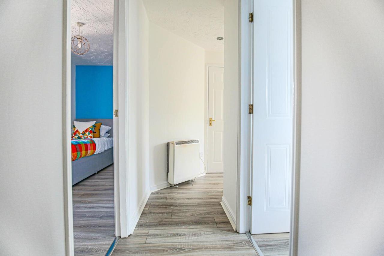 Delightful 2 Bed Apartment For Bicester Outlet Shopping By Platinum Key Properties Eksteriør billede