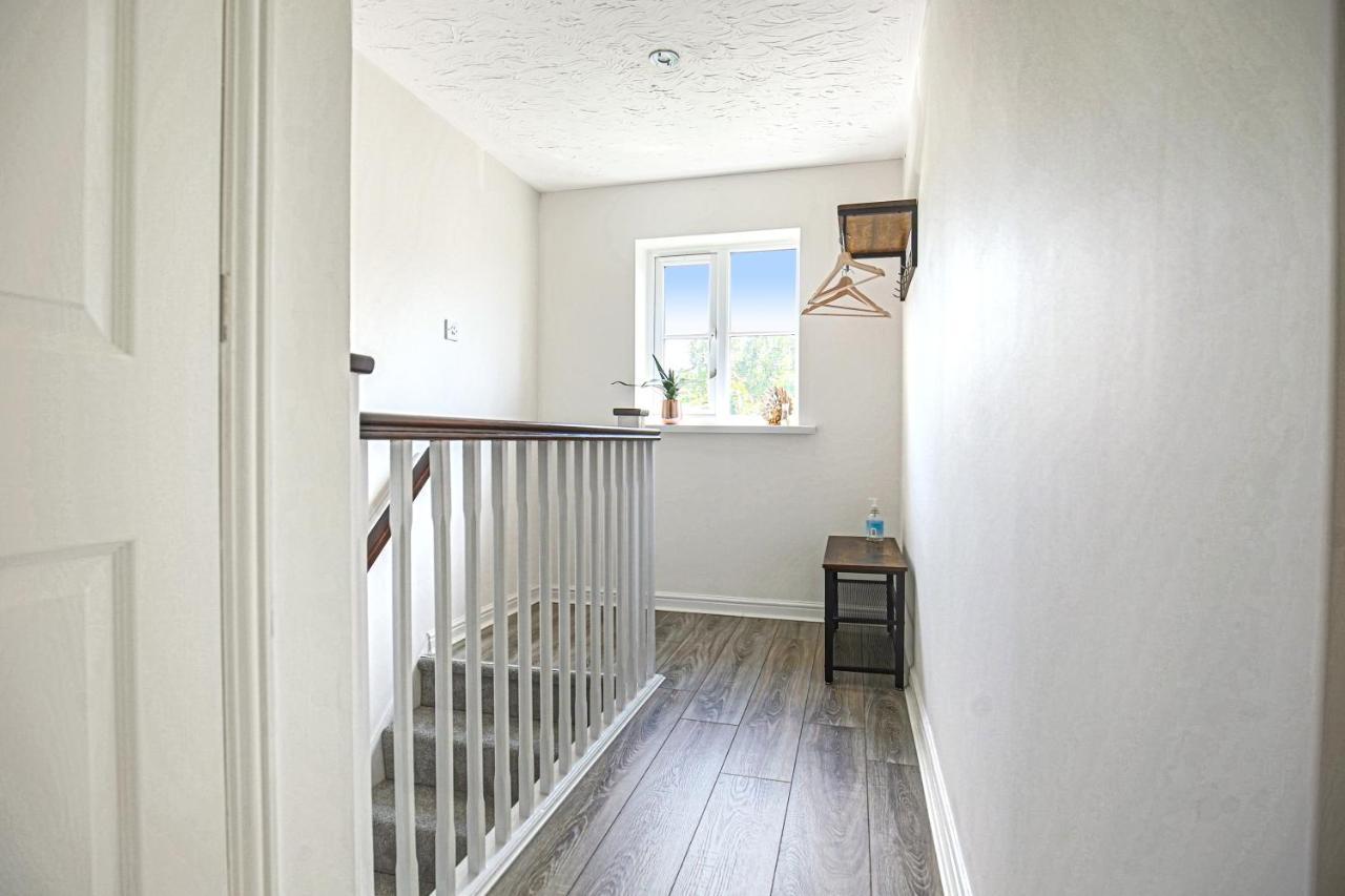 Delightful 2 Bed Apartment For Bicester Outlet Shopping By Platinum Key Properties Eksteriør billede